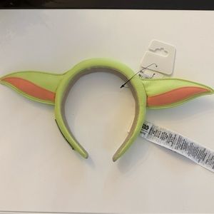 NWT Disney Star Wars Loungefly Yoda Ears